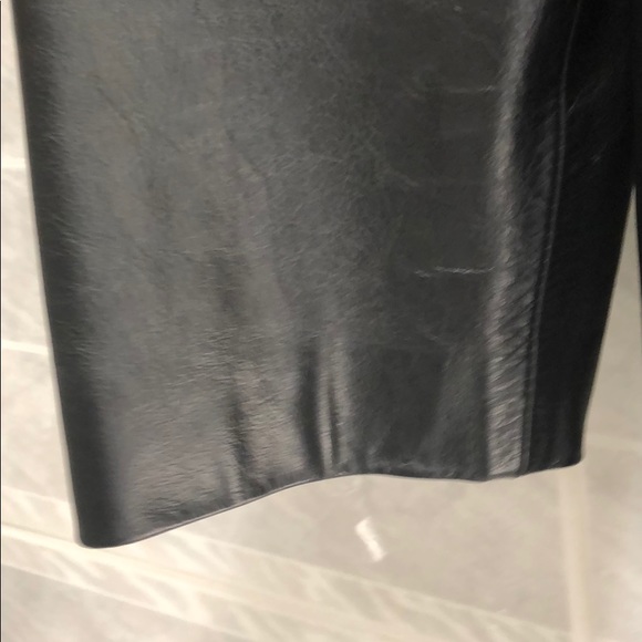 Benetton Genuine Leather Jacket - Picture 5 of 6